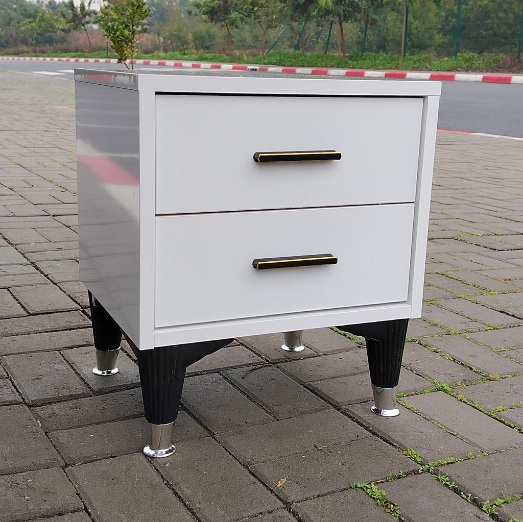 طاولة نوم بدرجين